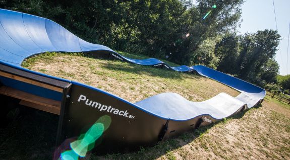 Pumptrack composite adapté pour chaque utilisateur