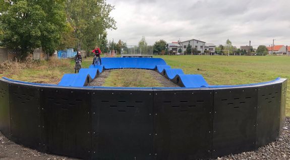 Pumptrack modulaire non stationnaire