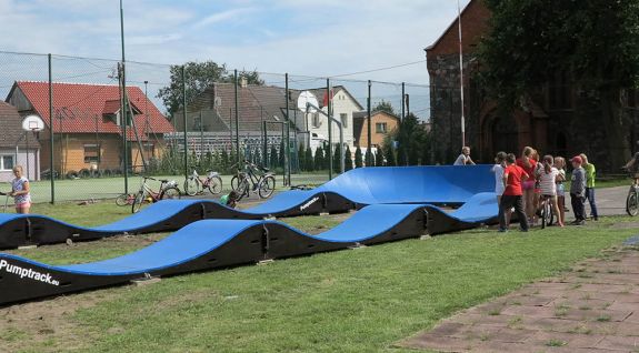 Une piste de vélo mobile créée à partir de modules - Boleszkowice (PL)